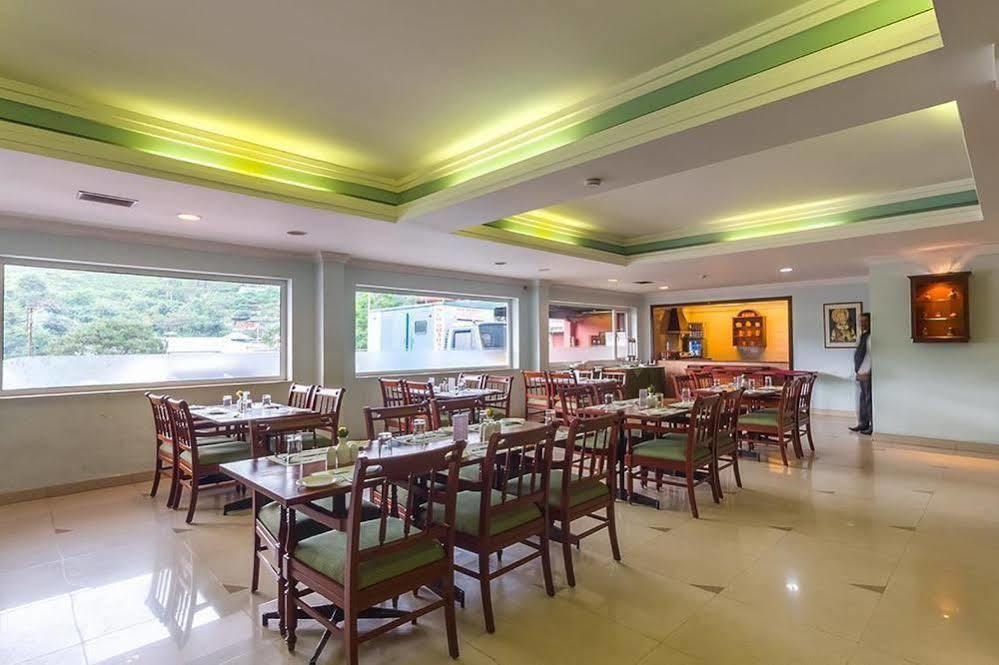 Issacs Residency Munnar Exterior foto